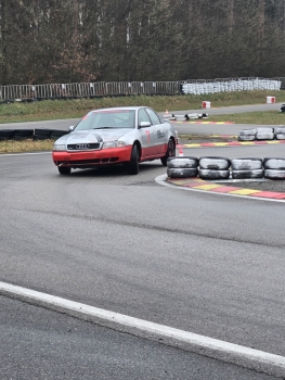 Audi A4 Quattro in Pisek